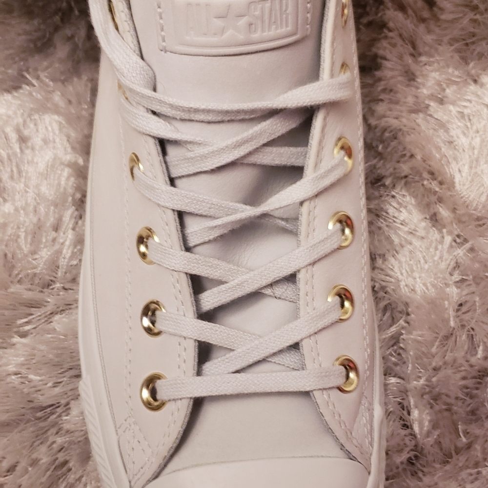Converse - Picture 4 of 8
